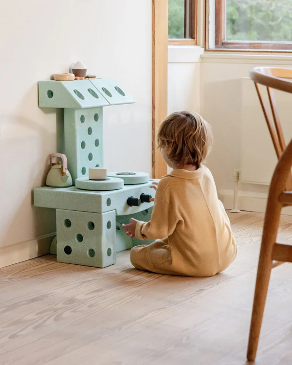 Play Kitchen